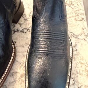 Ariat Men's Black Western Boots size 10 1/2  booker ultra exotic